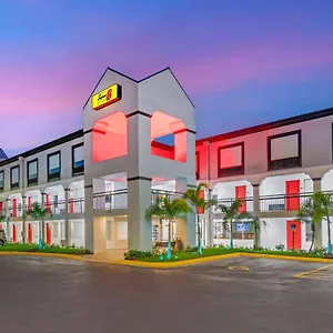 Super 8 By Wyndham Near Florida Mall Orlando